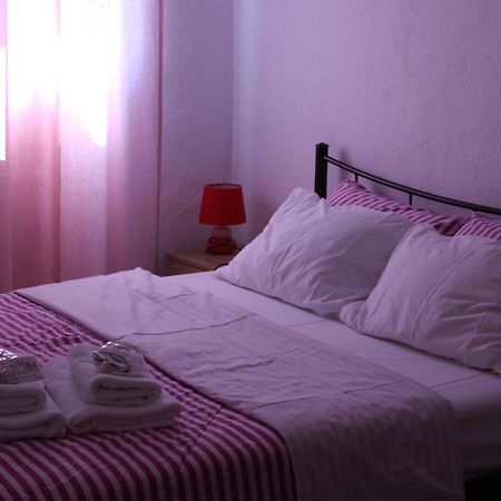 Aaron Apartments Ferma Luaran gambar