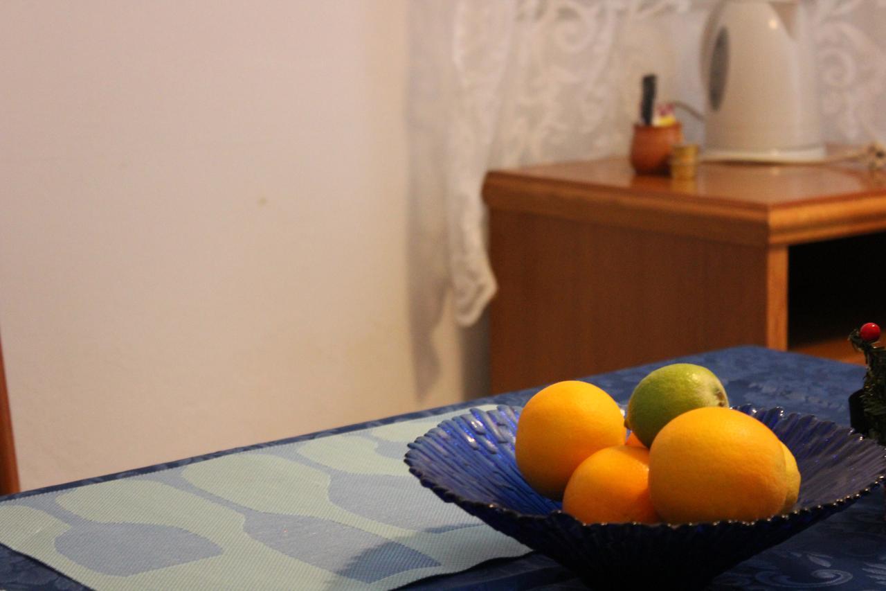 Aaron Apartments Ferma Luaran gambar